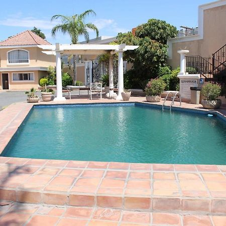Torreón Hotel La Villa מראה חיצוני תמונה