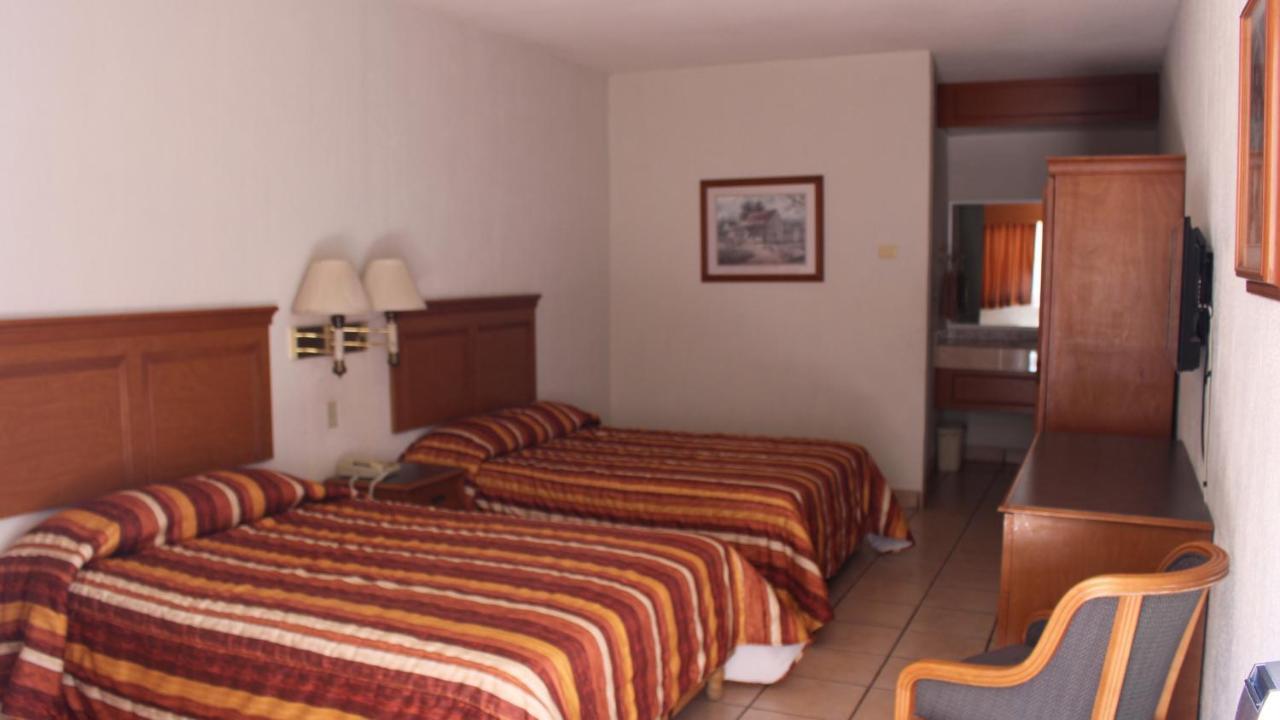 Torreón Hotel La Villa מראה חיצוני תמונה