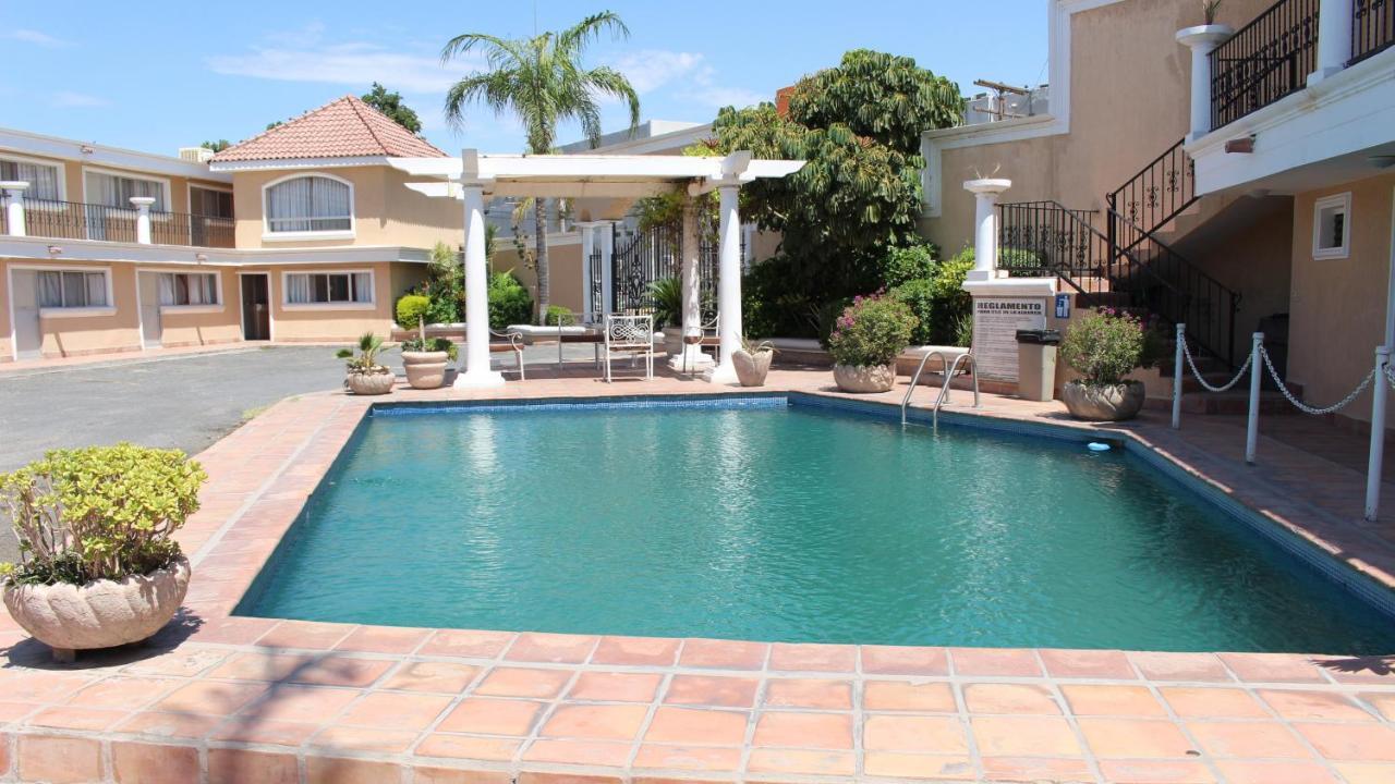 Torreón Hotel La Villa מראה חיצוני תמונה