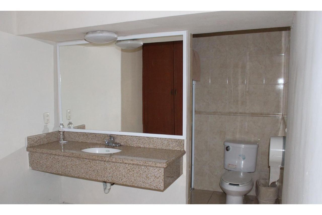 Torreón Hotel La Villa מראה חיצוני תמונה