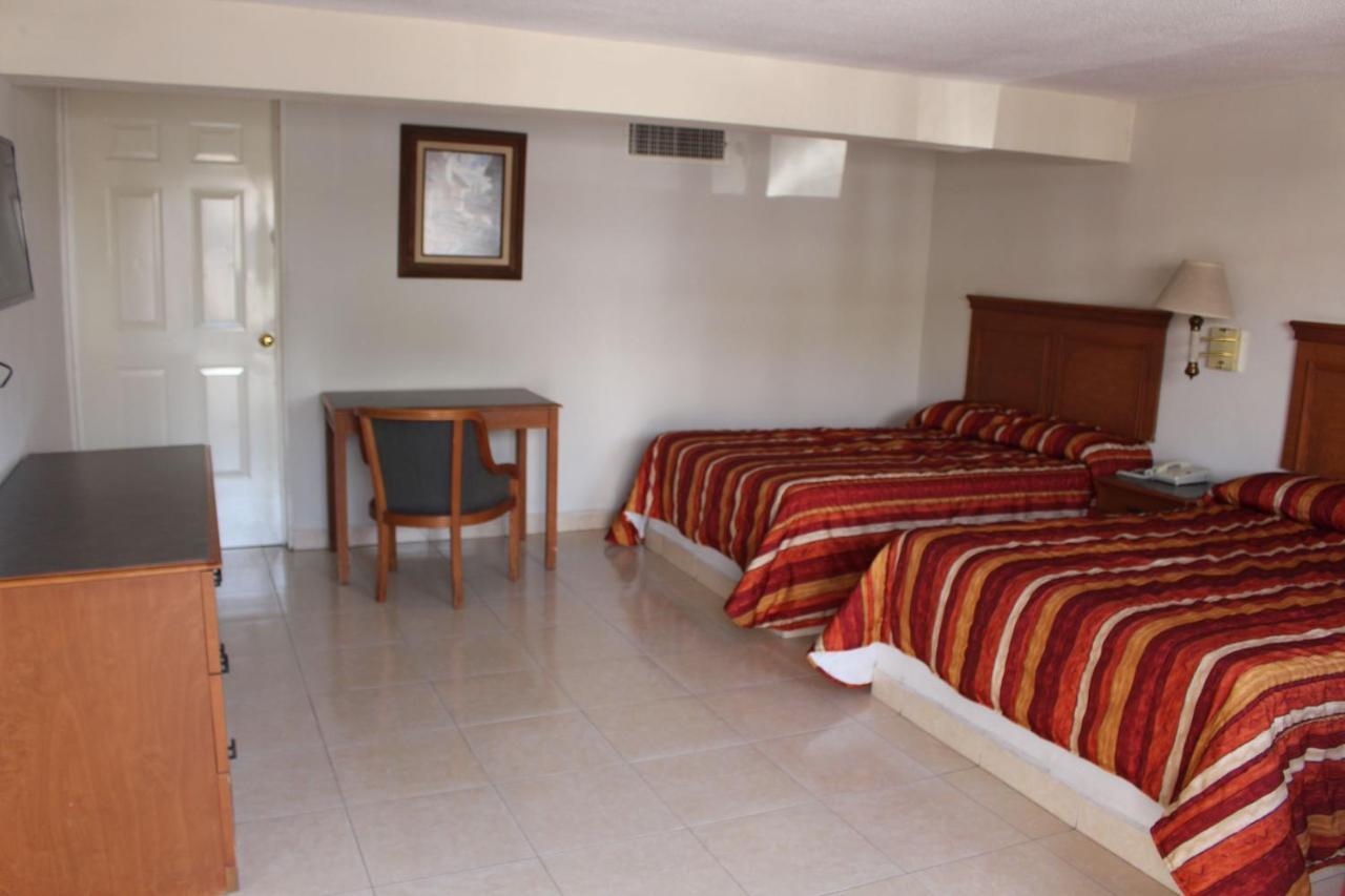 Torreón Hotel La Villa מראה חיצוני תמונה